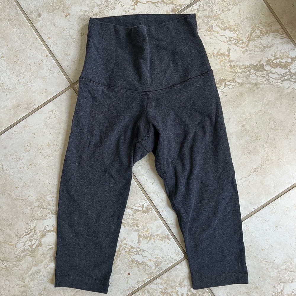 LULULEMON cropped leggings